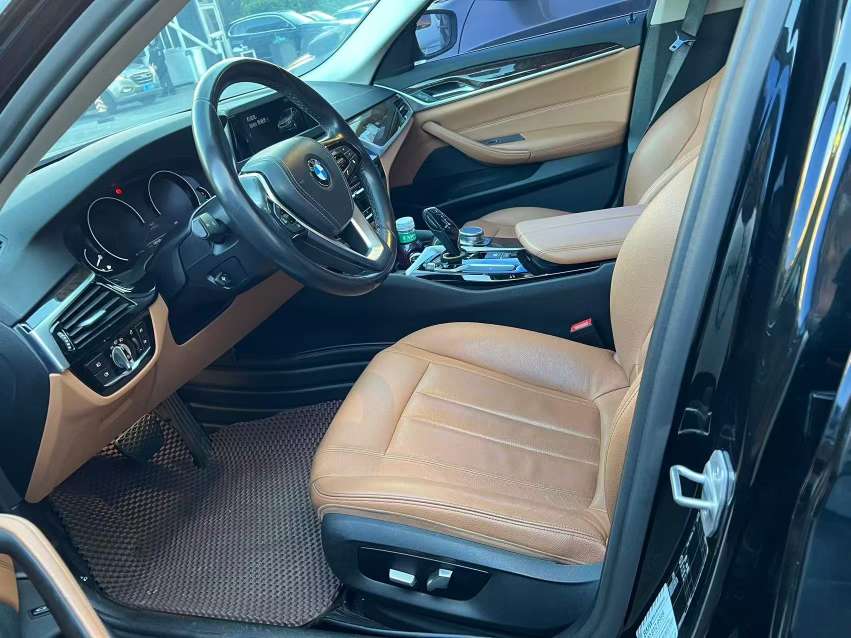 BMW 5 Series 2018 2.0T Automatic Sunroof Launch Special Edition 8