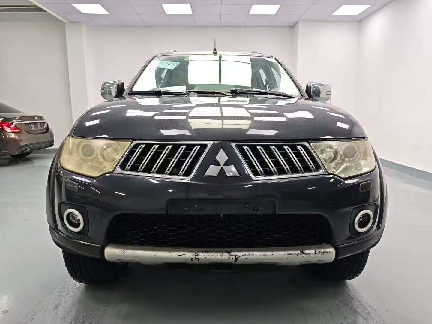 Mitsubishi Pajero 3.0L 2