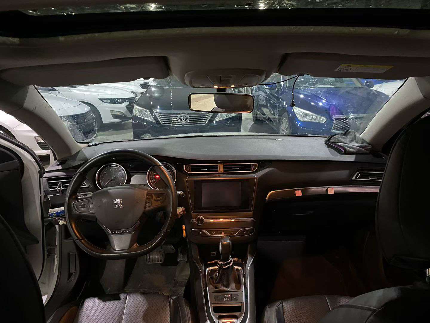 Peugeot 408 Automatic High Trim 9