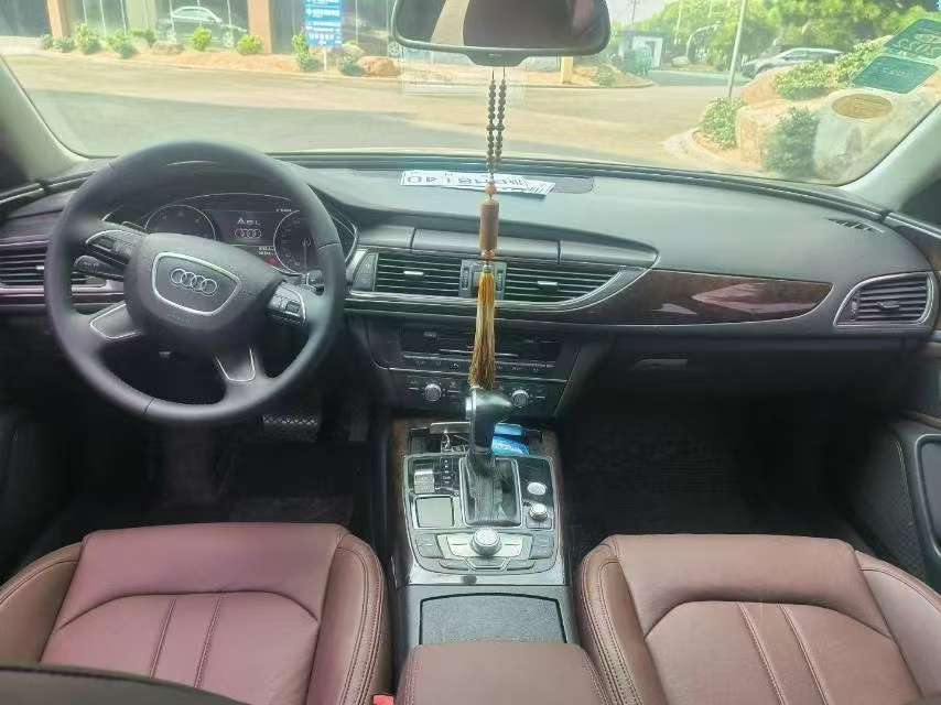Audi A6L 2.0T Standard 8