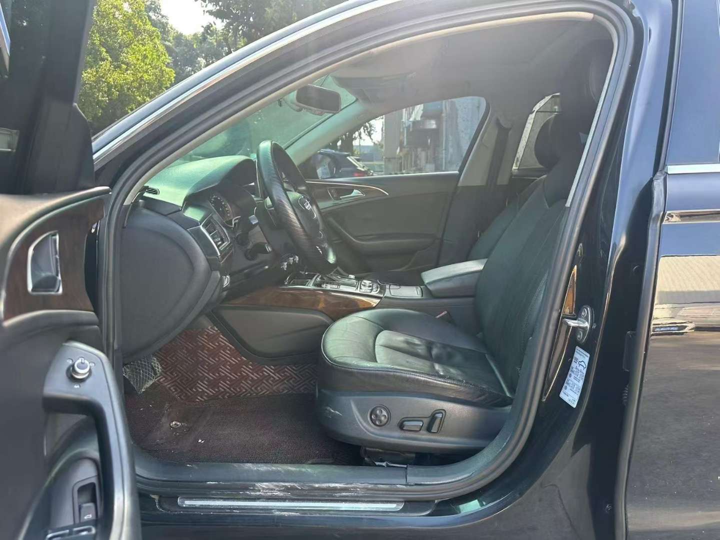 Audi A6L 2.0T Standard Edition 6