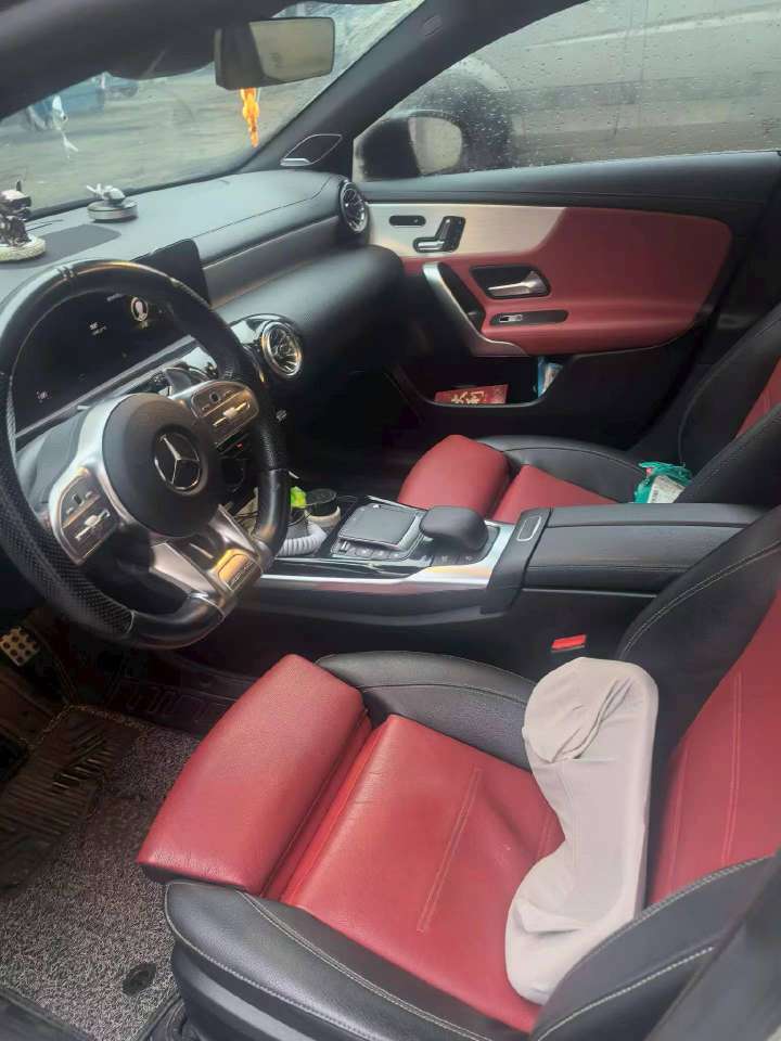 Mercedes-Benz AMG 5