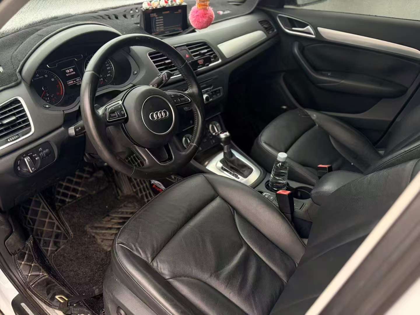 Audi Q3 2015 4