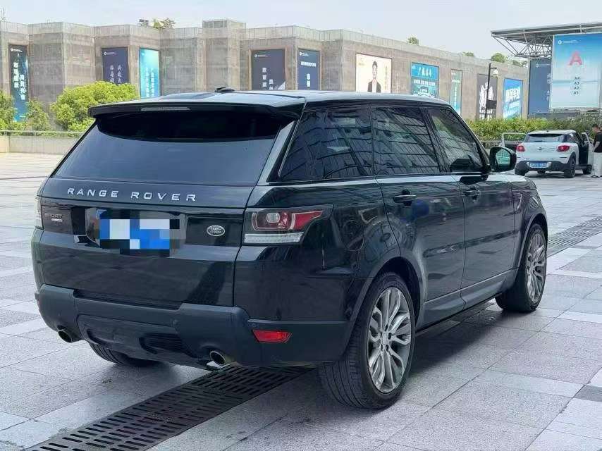 Land Rover Range Rover Sport 5
