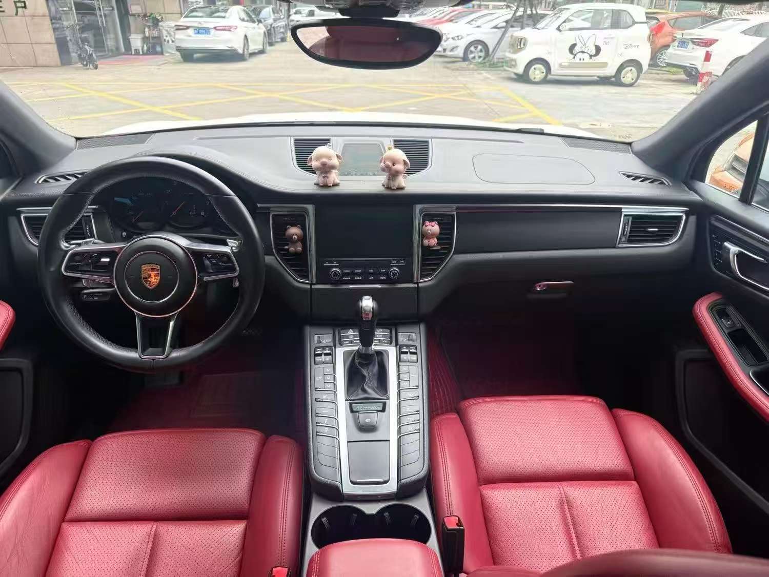 Porsche Macan 2.0T 7