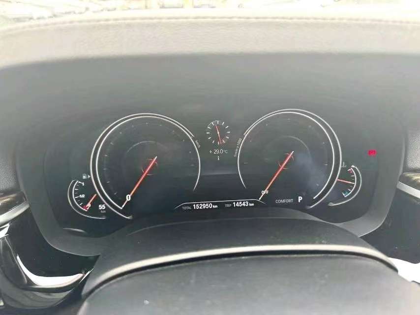 BMW 5 Series 530Li 2.0T Luxury Package 6