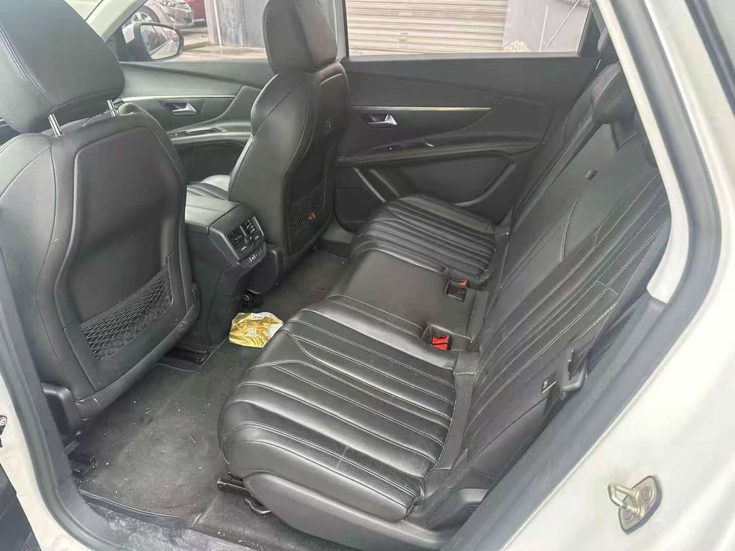 Peugeot 5008 2018 1.8L Automatic 7-Seat 8