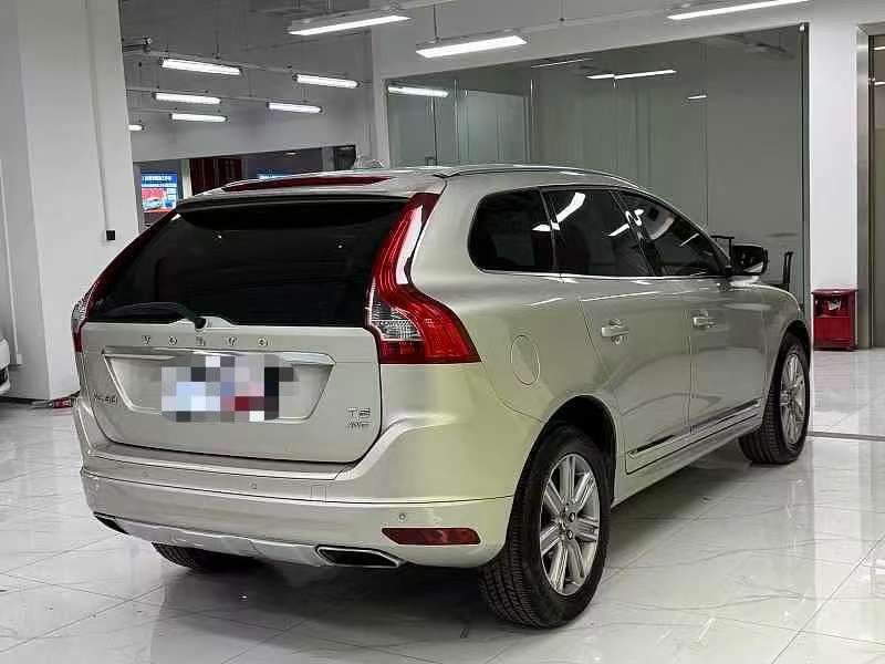 Volvo XC60 2016 2.0T T5 AWD Ultimate 3