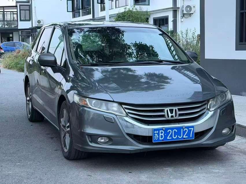 Honda Odyssey 2010 2.4L Automatic Sunroof