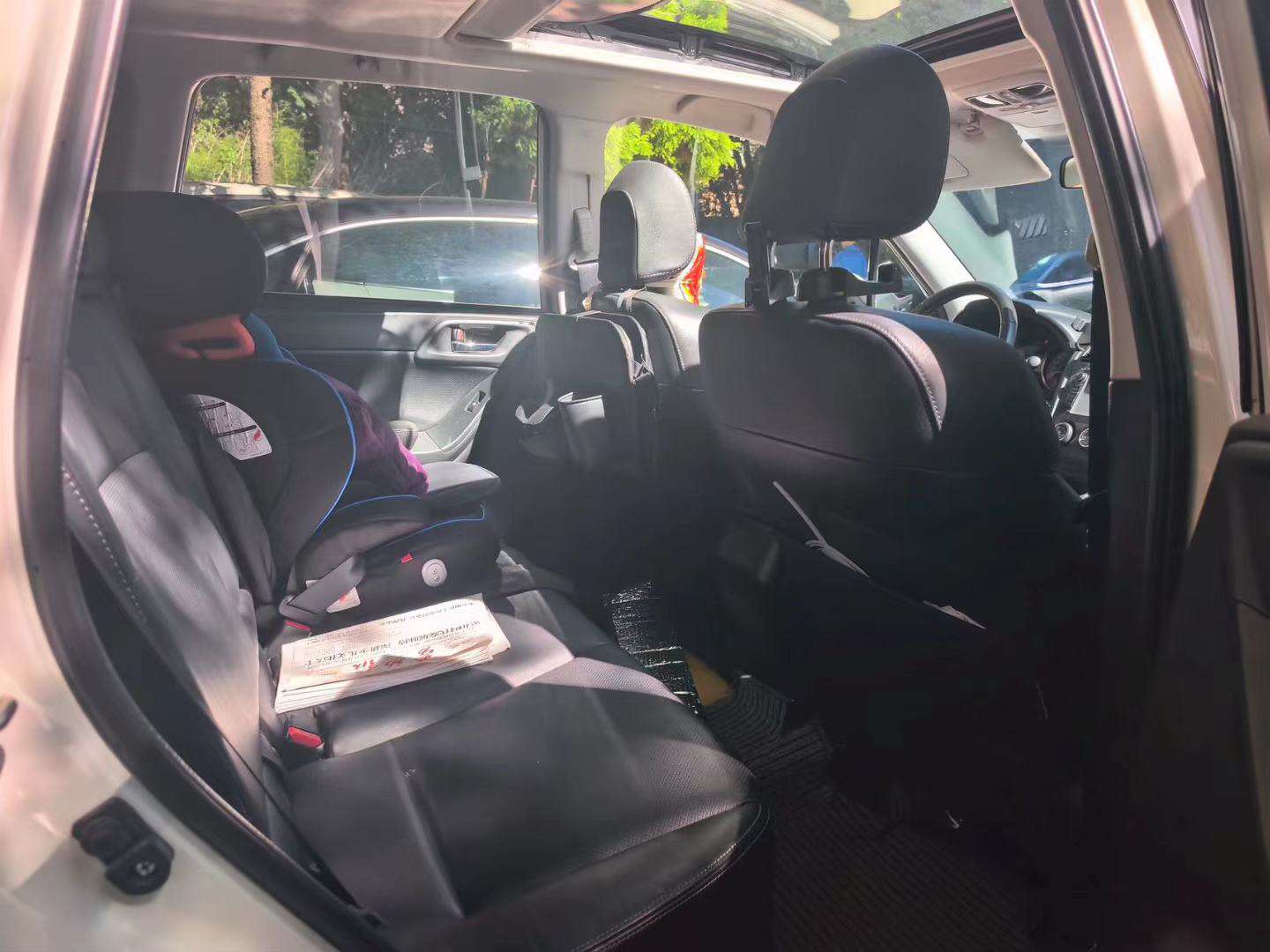 Subaru Forester 2.0 Luxury Edition 4