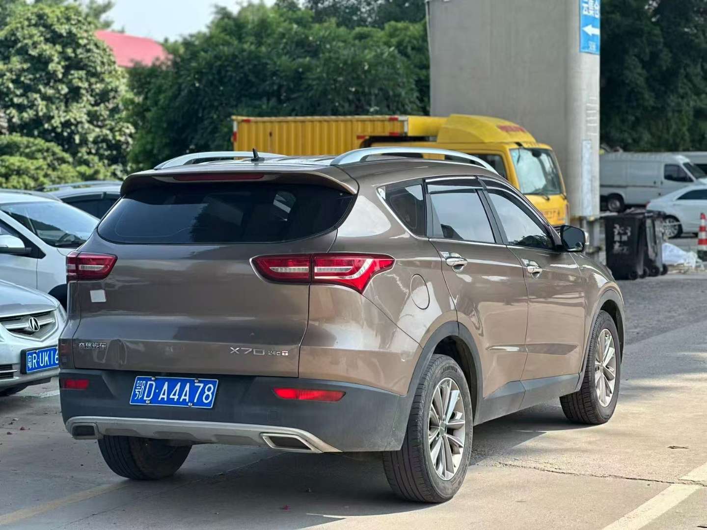 Jetour X70 1.5T Manual Comfort Edition 4