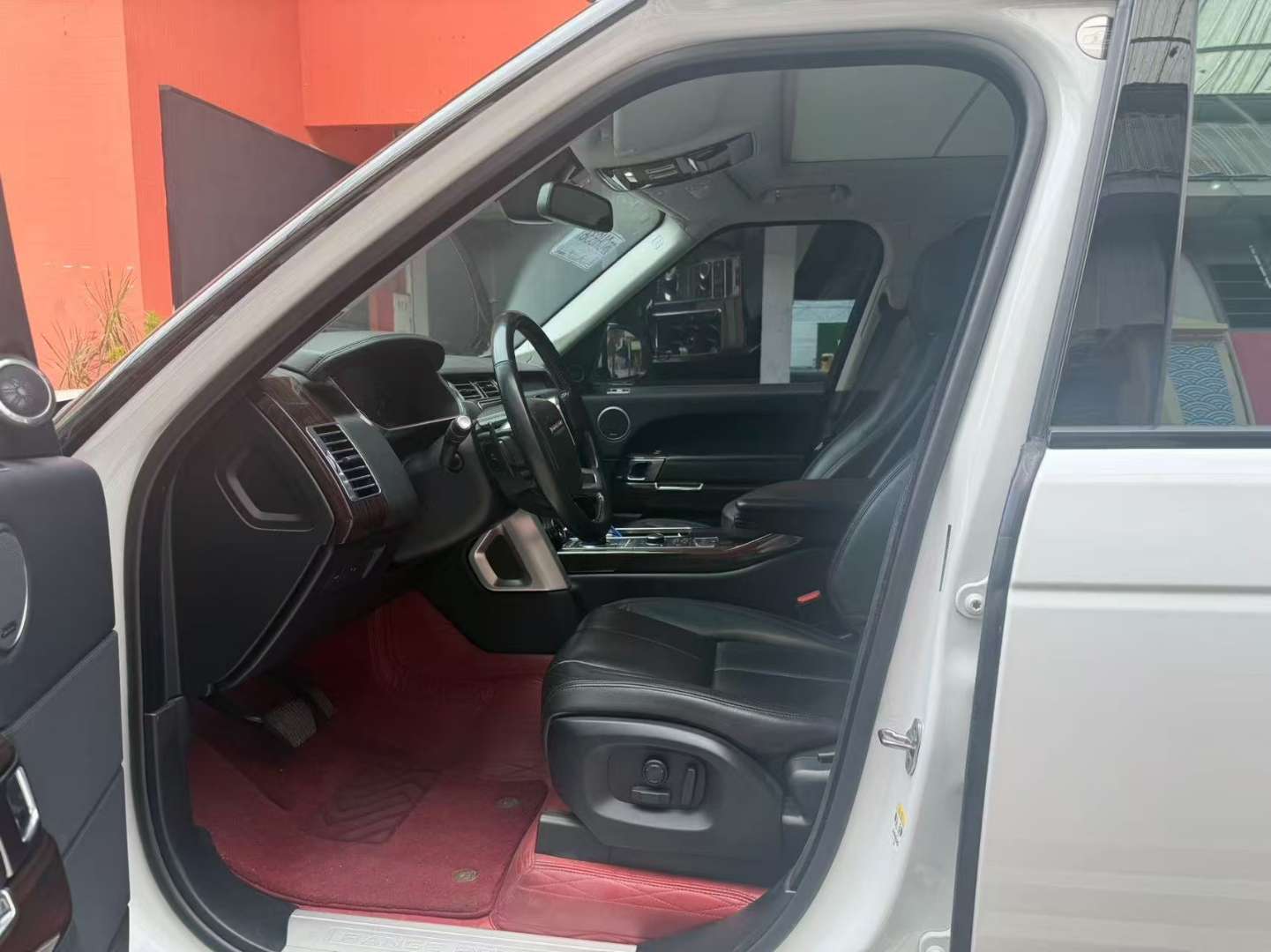 Land Rover Range Rover Executive TD 3.0T Diesel 6