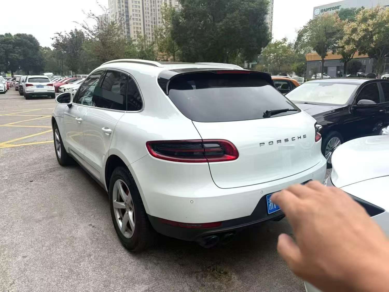 Porsche Macan 2.0T 2