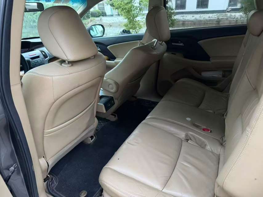 Honda Odyssey 2010 2.4L Automatic Sunroof 9