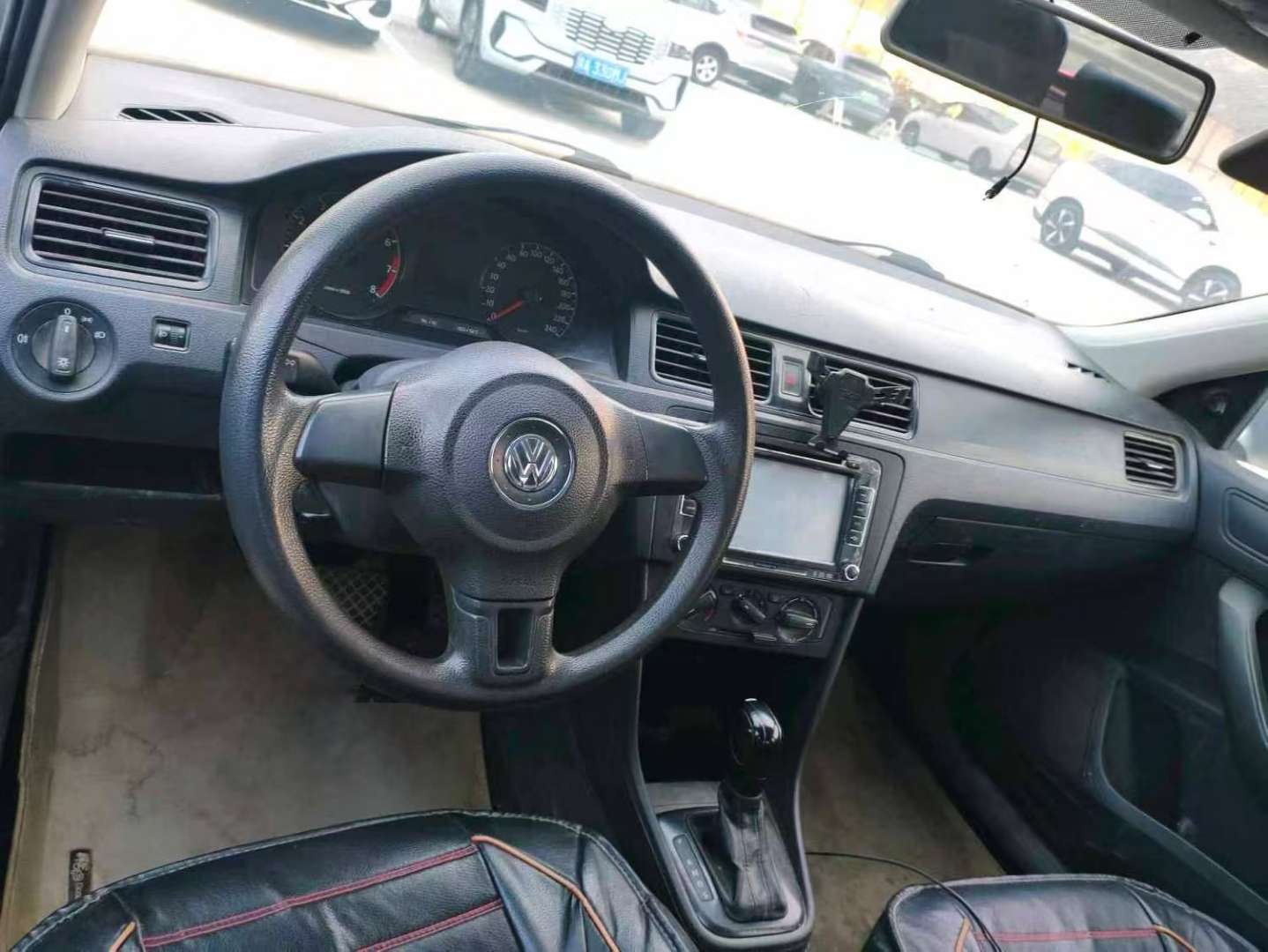 Volkswagen Santana 2013 1.6 Style Edition Automatic 7
