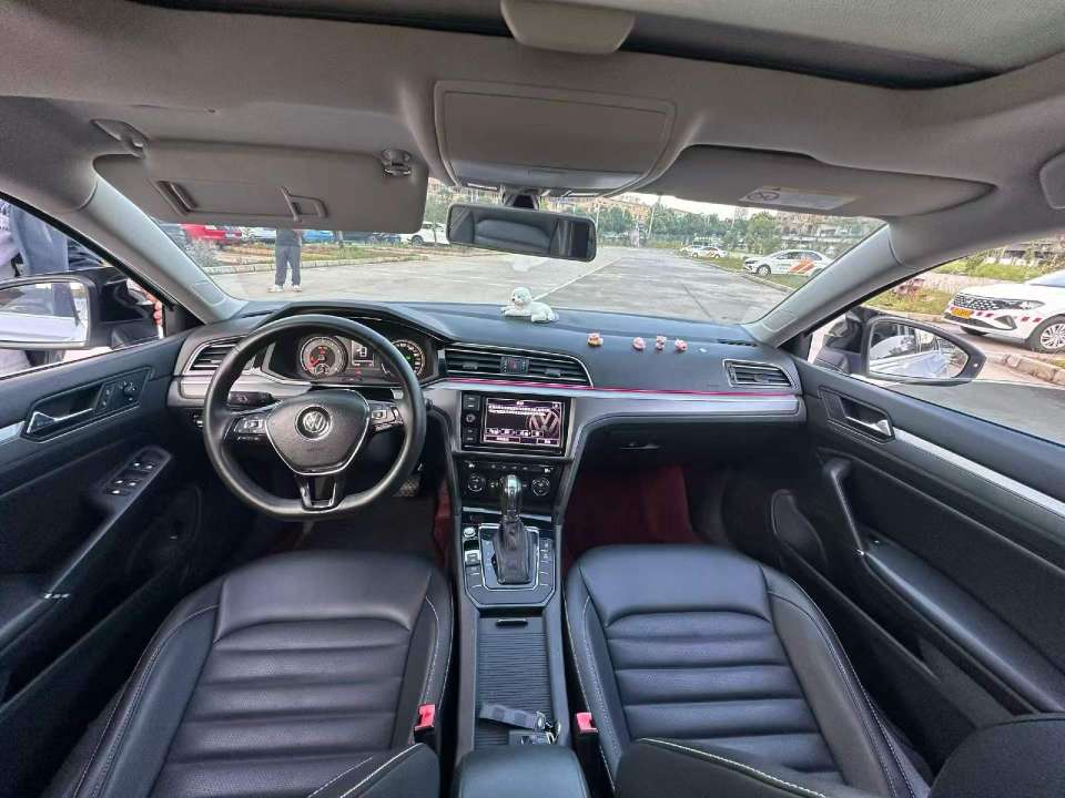 Volkswagen Lamando 2020 1.4T 280 High Power 5
