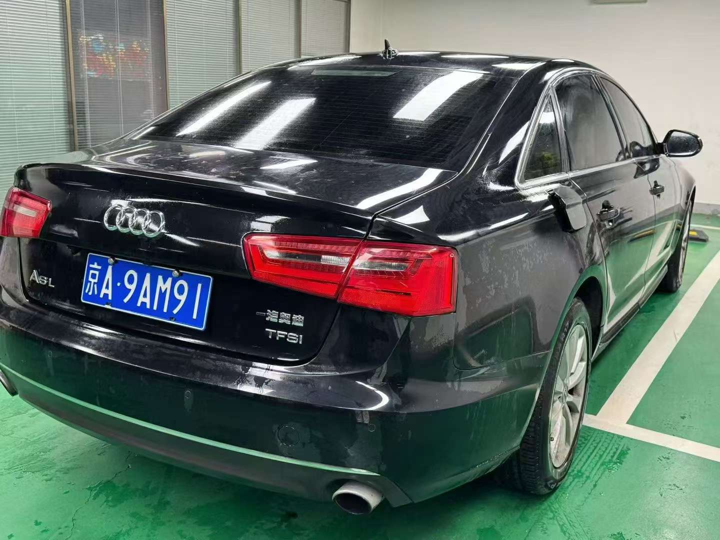 Audi A6L 2.0T Panoramic Sunroof 4