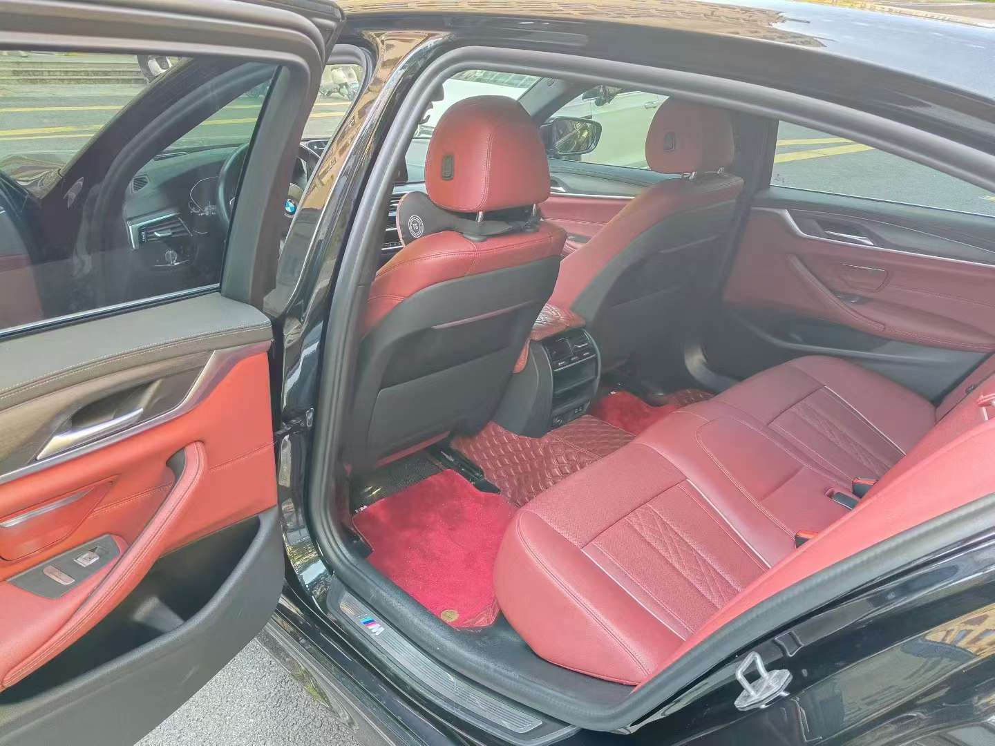 BMW 5 Series 530Li Leading Luxury Package 5