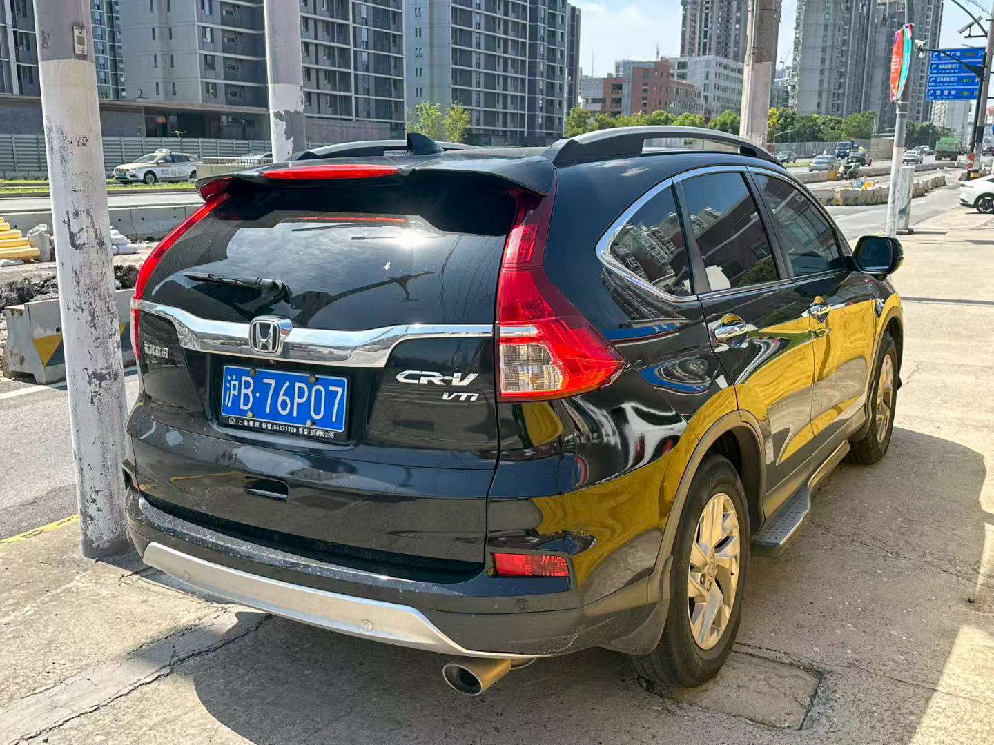 Honda CR-V 2.4L FWD Luxury Edition 9