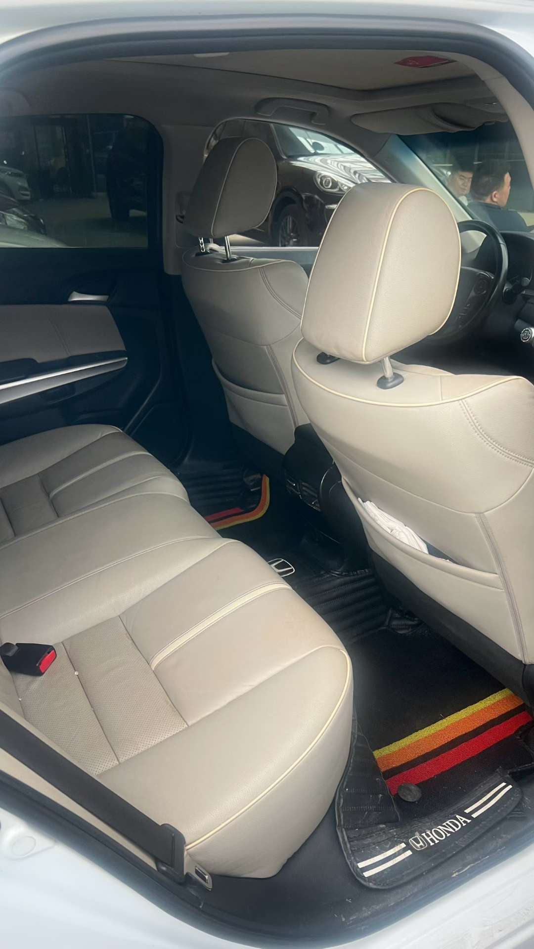 Honda Crosstour 3
