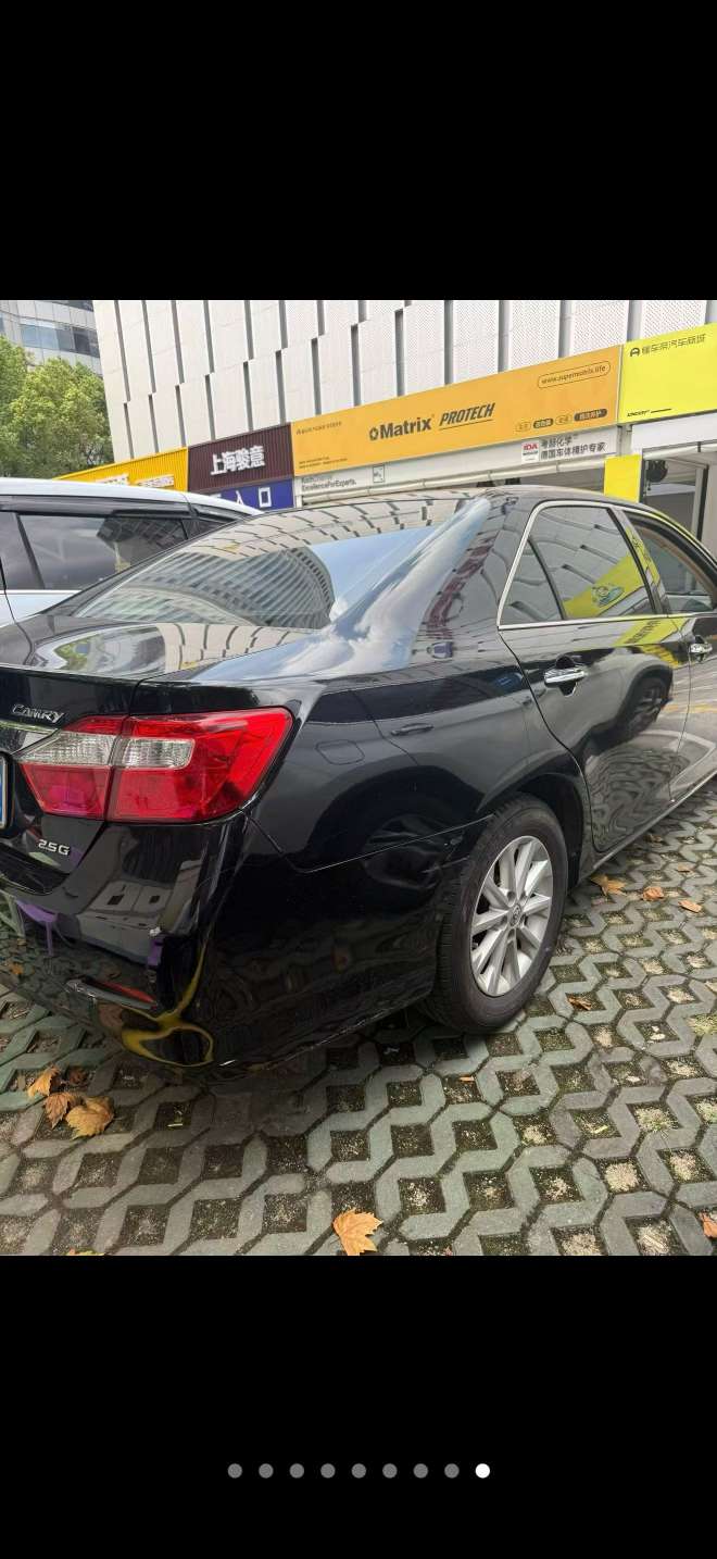 Toyota Camry 2.5L 2.5G Luxury Navigation Edition 7