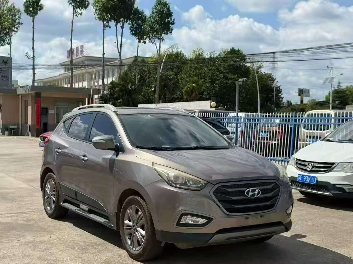 Hyundai ix35 2014 2.0L Automatic Sunroof 3