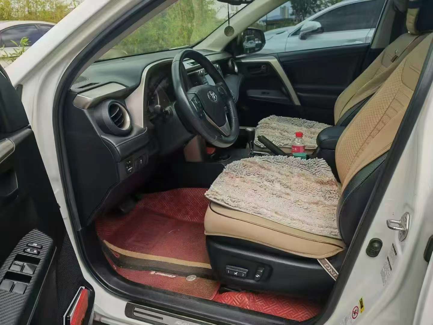 Toyota RAV4 2.5 AWD Luxury Dual Sunroof 4