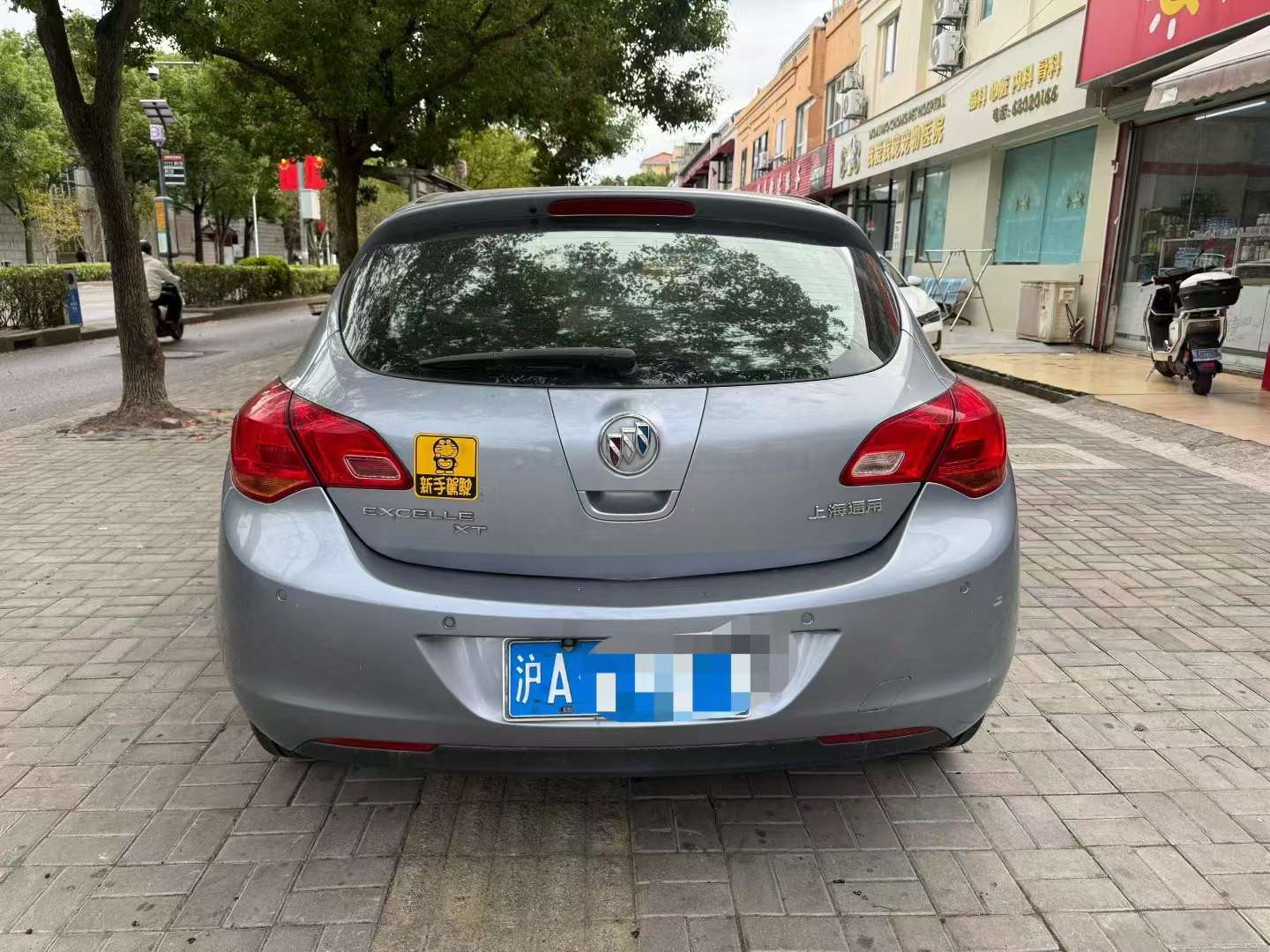 Buick Excelle 1.6 Automatic 3