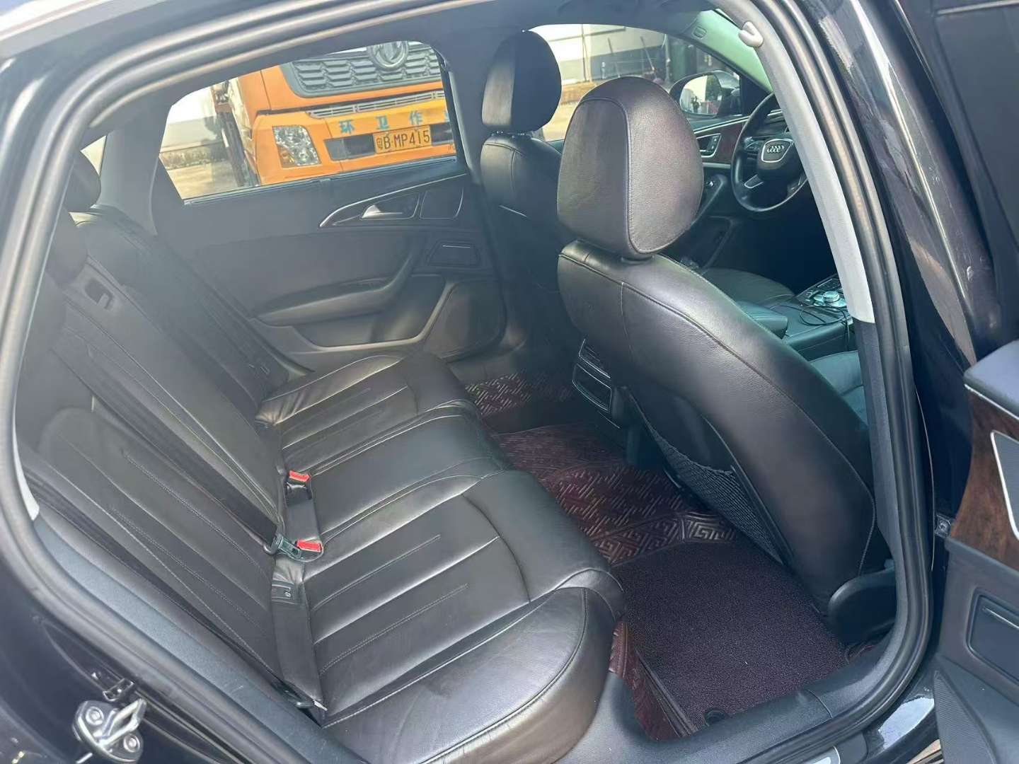 Audi A6L 2.0T Standard Edition 8