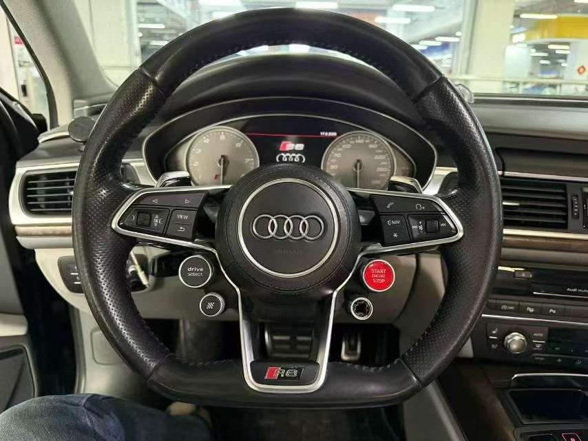 Audi A6L 2.8 Luxury Trim 5