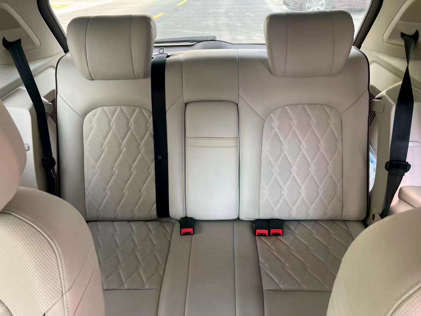 Volkswagen Viloran 2.0T Flagship Edition 7