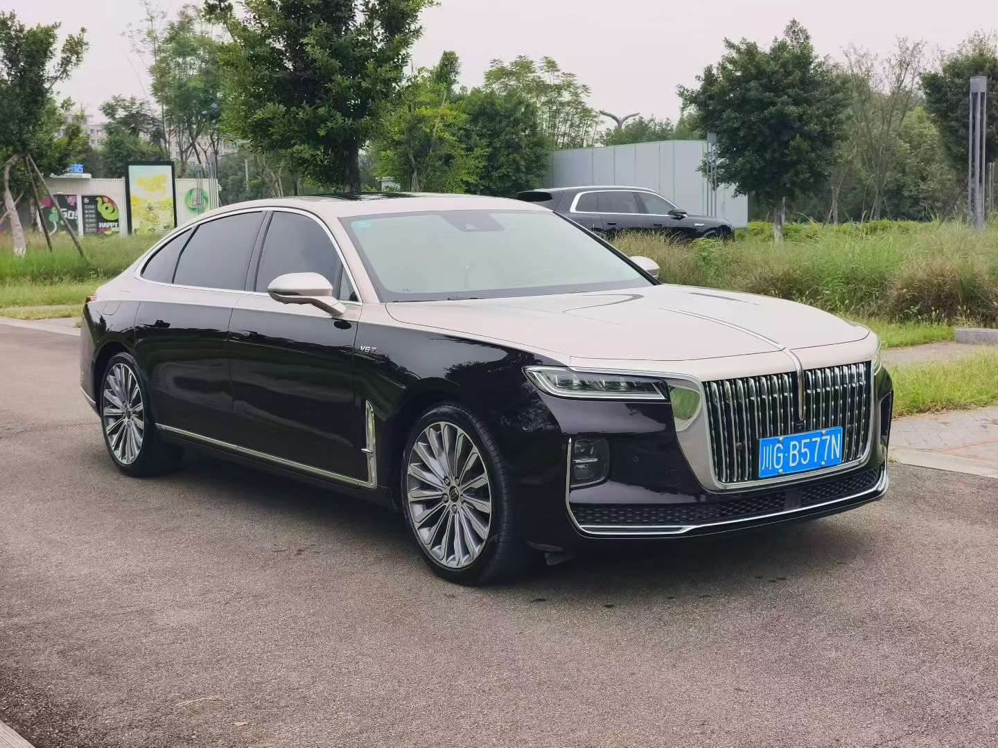 Hongqi H9 2020 3.0T Intelligent Flagship Four-Seat Edition 3