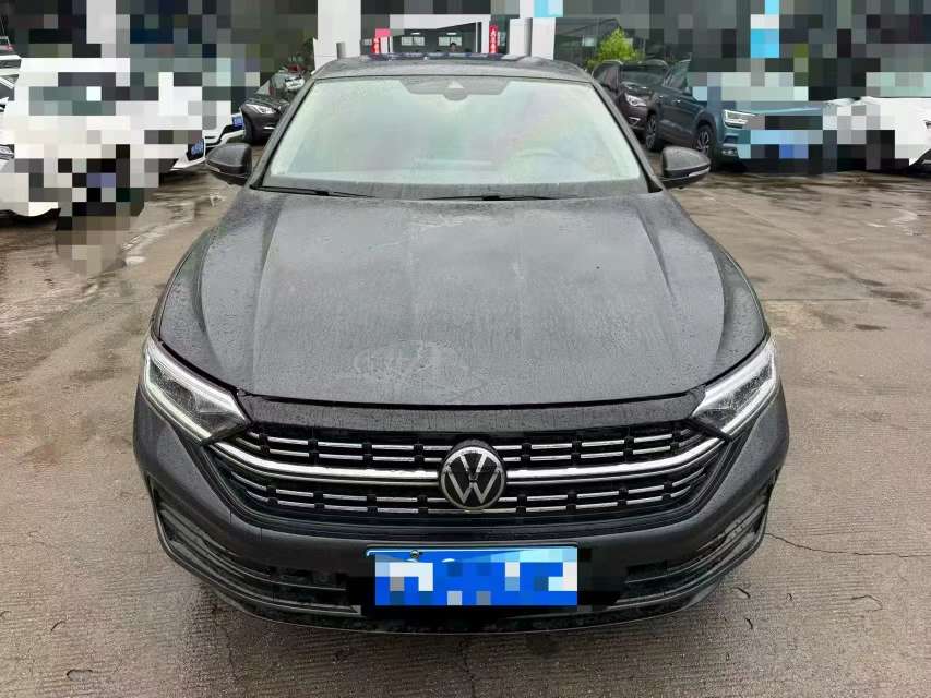 Volkswagen Sagitar 1.5T Pro 2