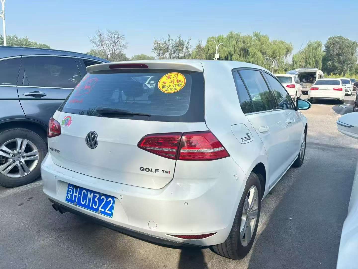 Volkswagen Golf 1.4T Luxury 4