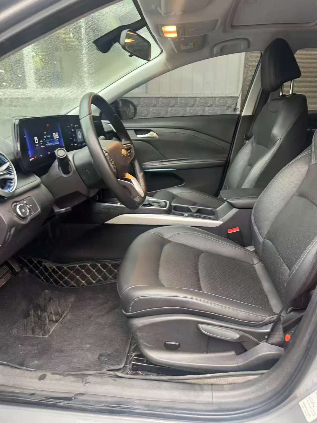 Chevrolet Monza 1.3T Mild Hybrid Automatic Premium Edition 9