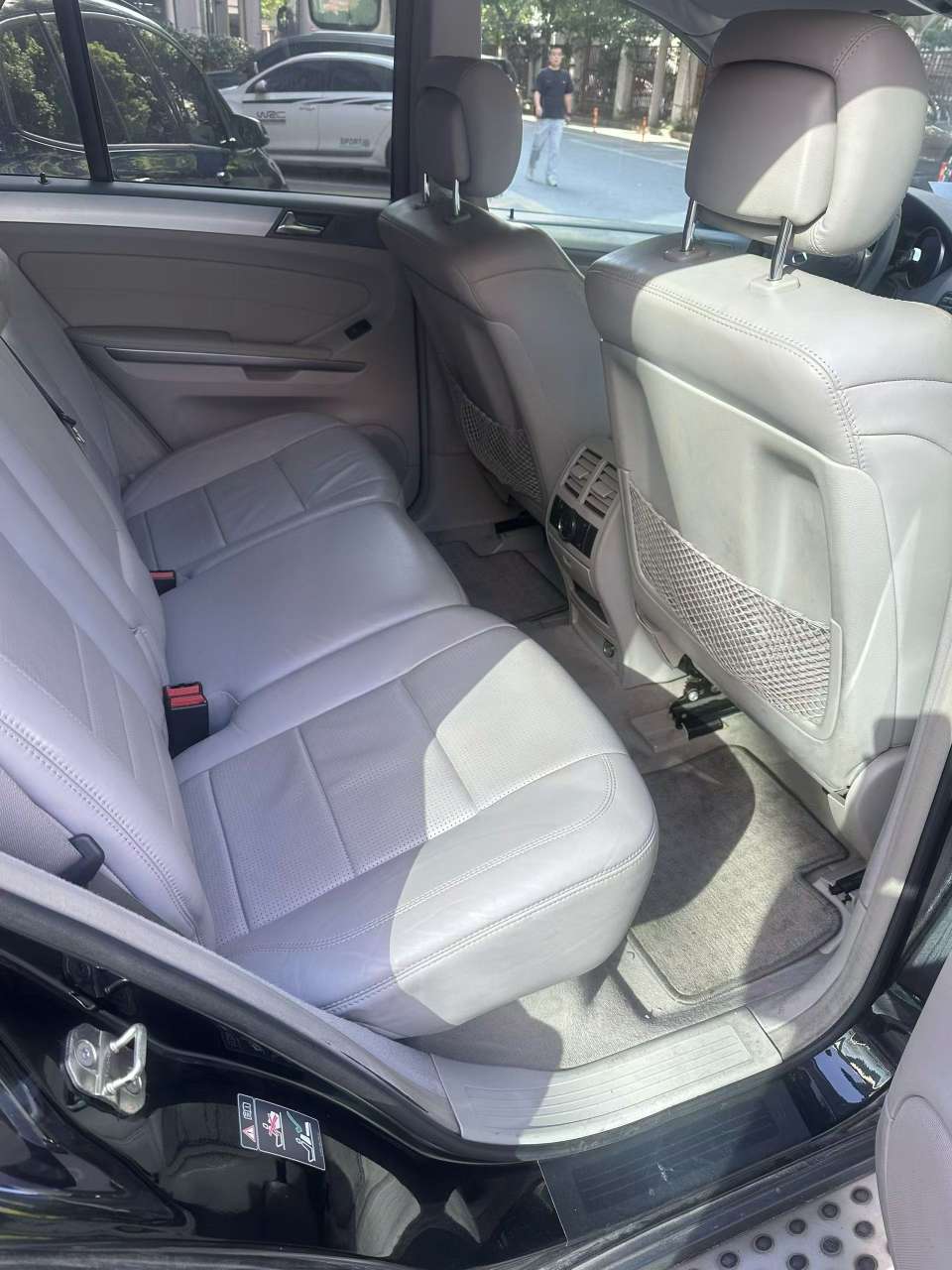 Mercedes-Benz ML Class ML63 AMG 7