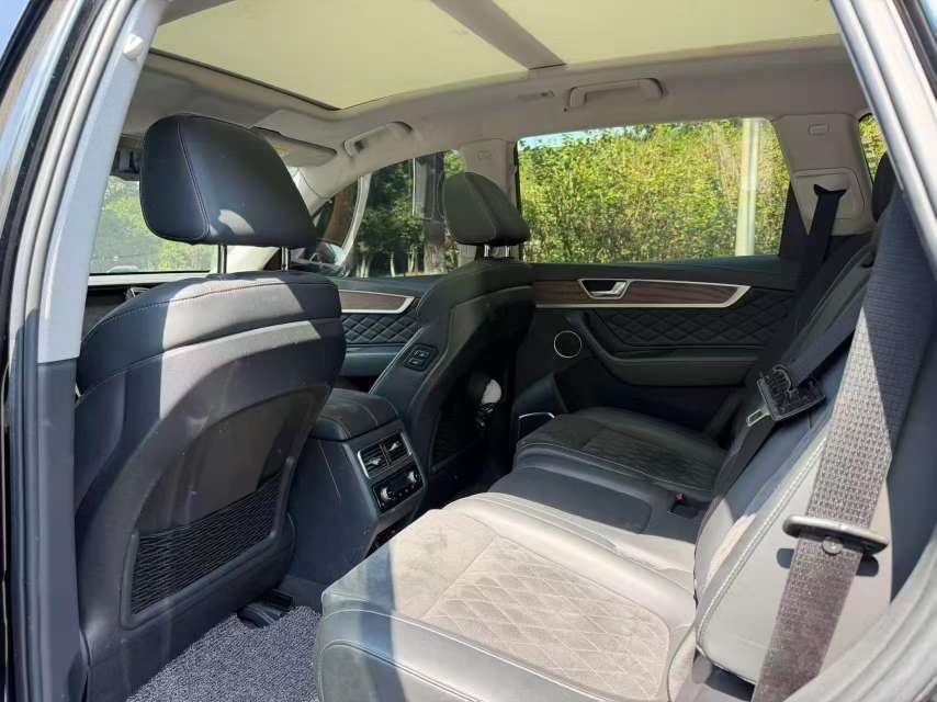 Hongqi HS7 HS7 7