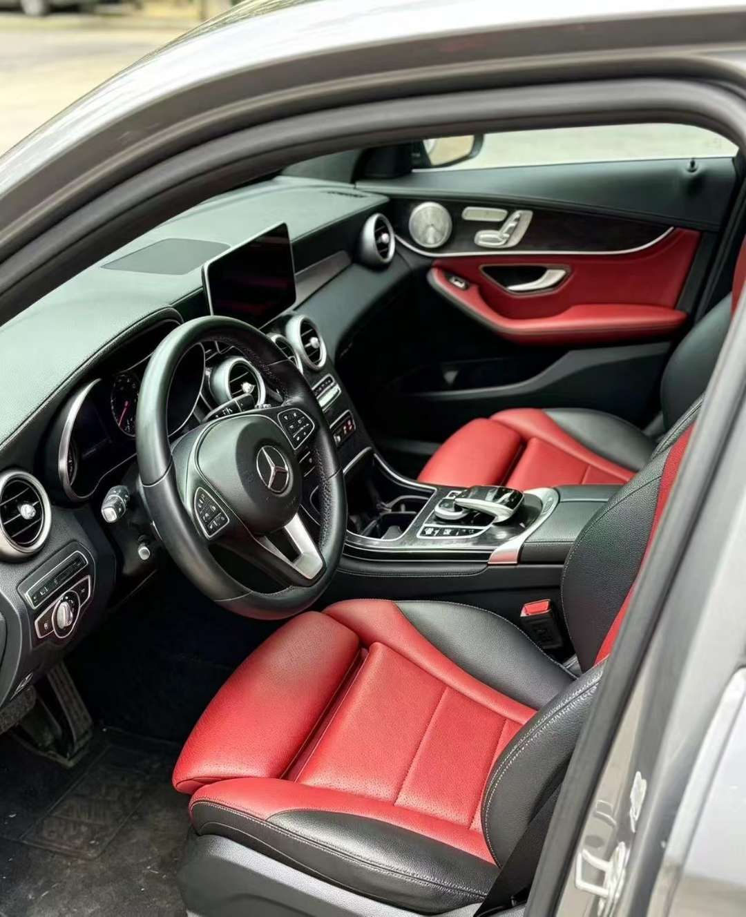 Mercedes-Benz GLC GLC 200 4MATIC 5