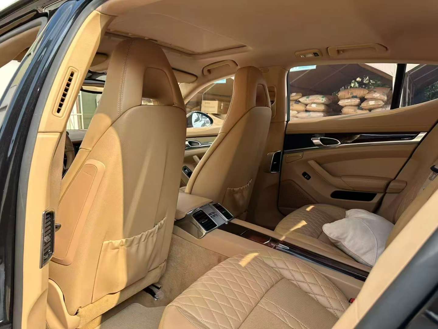 Porsche Panamera 3.6L 4
