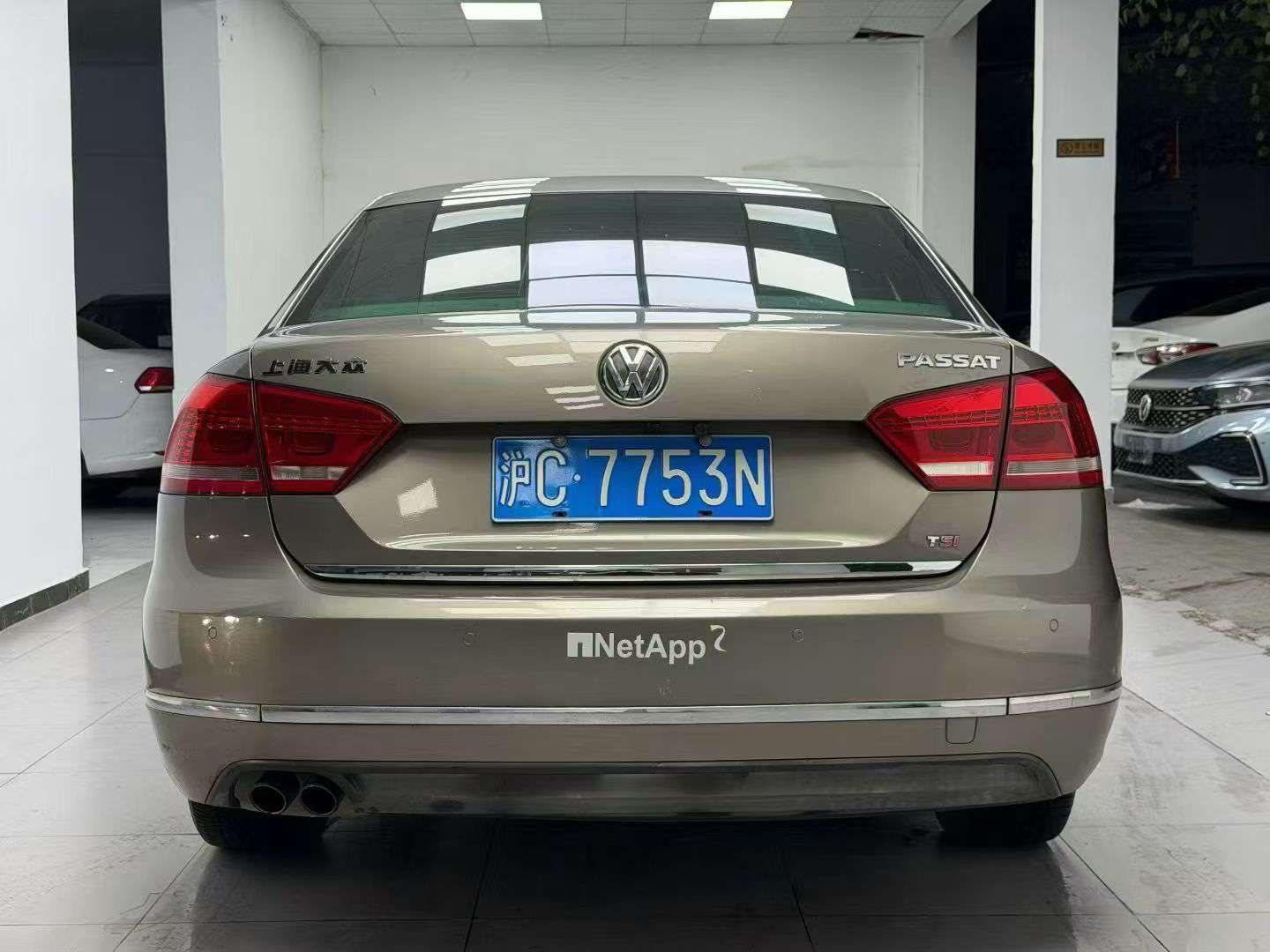 Volkswagen Passat High Trim 8