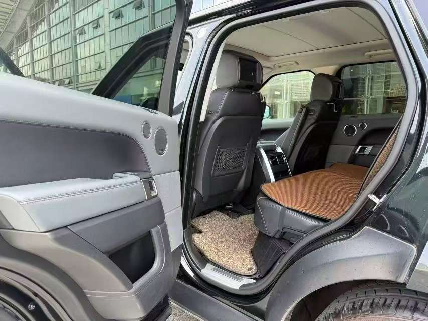 Land Rover Range Rover Sport 8