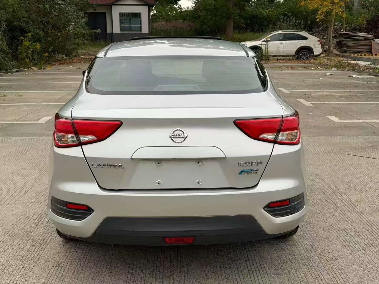 Nissan Bluebird 1.6L Smart Cool Edition 5