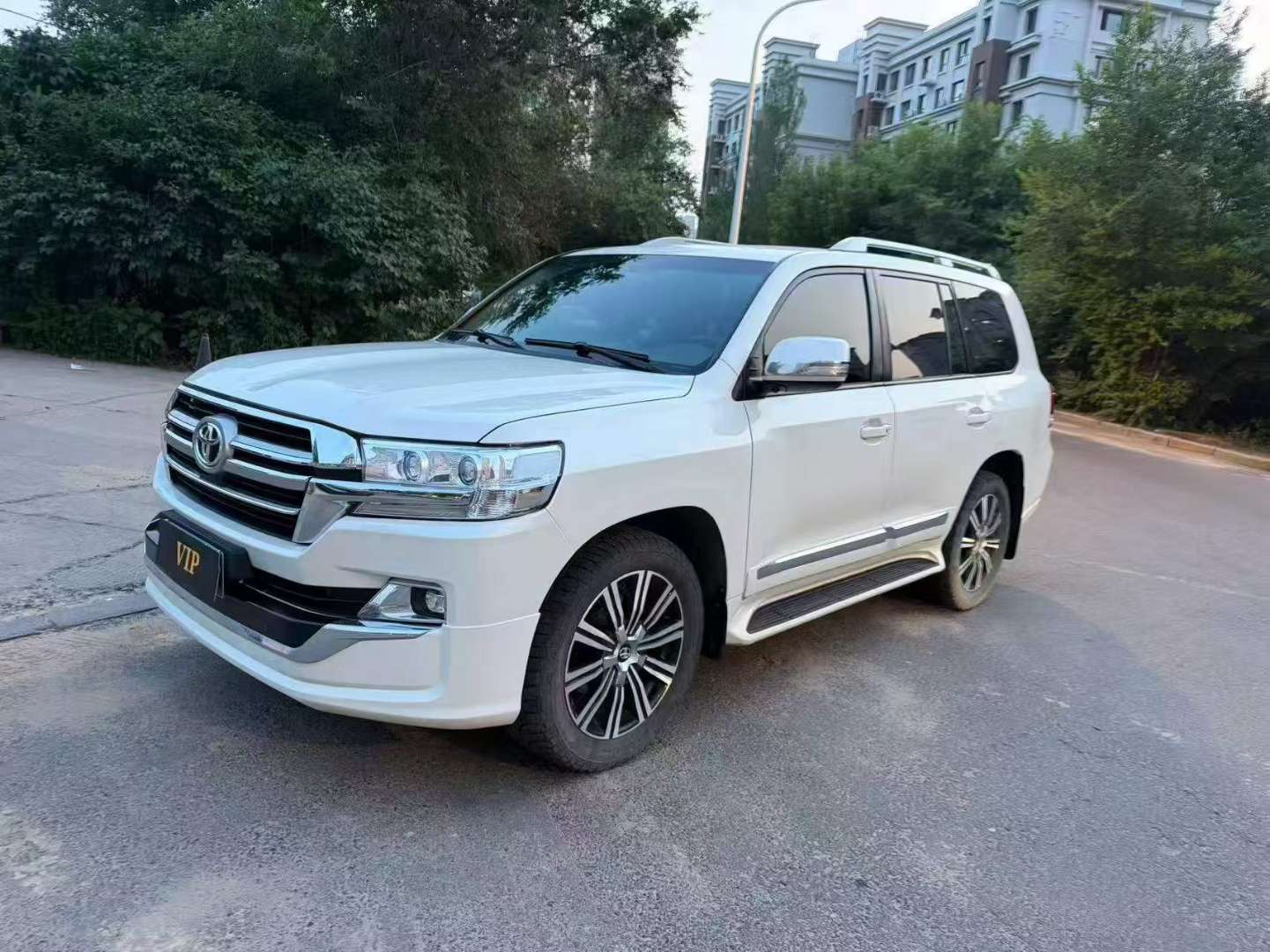 Toyota Land Cruiser 2014