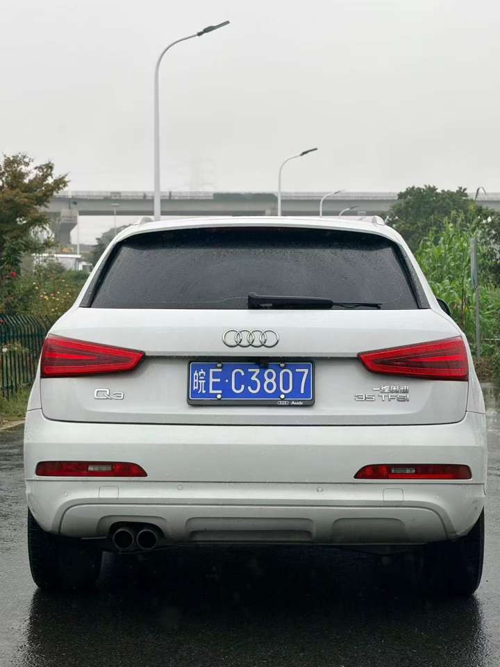 Audi Q3 2015 8