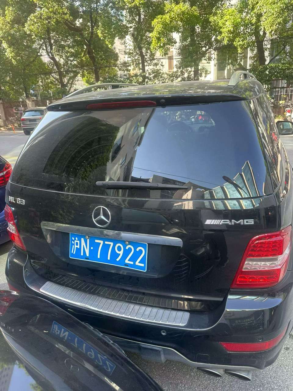 Mercedes-Benz ML Class ML63 AMG 3