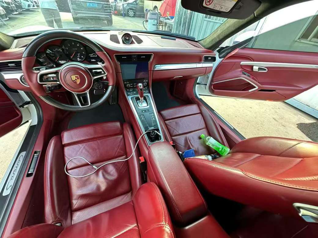 Porsche 911 2017 991.2S High Power 8