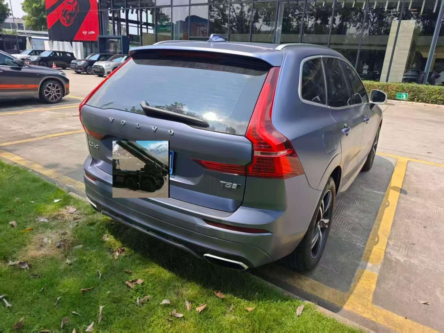 Volvo XC60 AWD Zhiyuan Sport Edition 2.0T 2