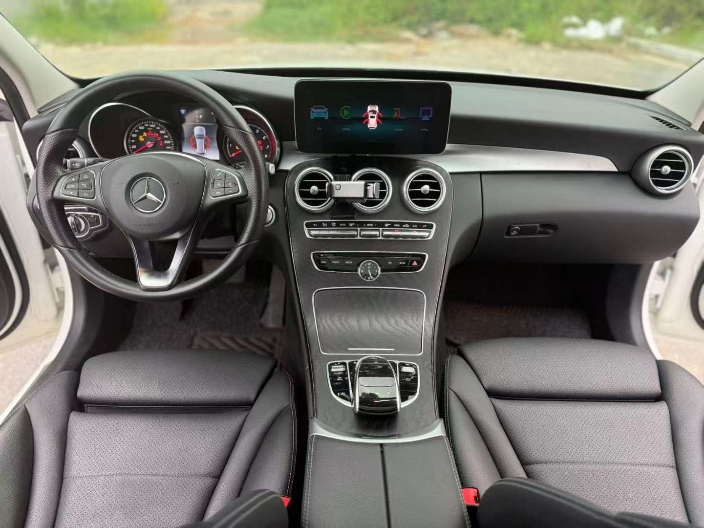Mercedes-Benz C-Class 1.6T 5