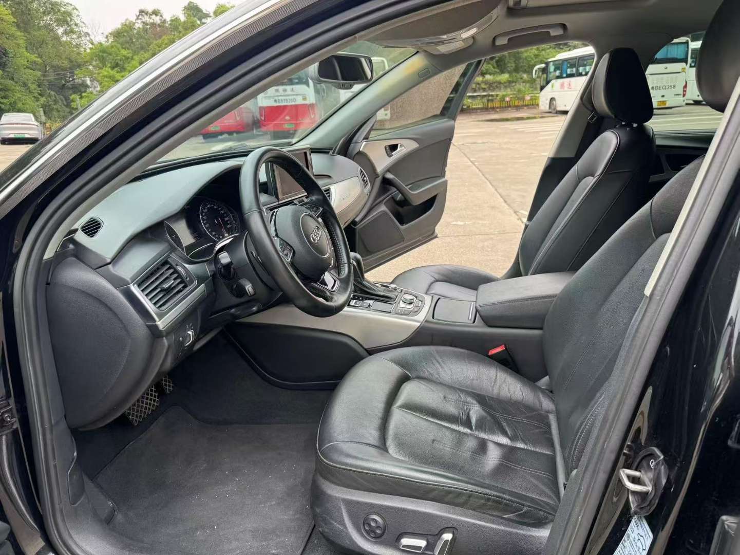 Audi A6L 5