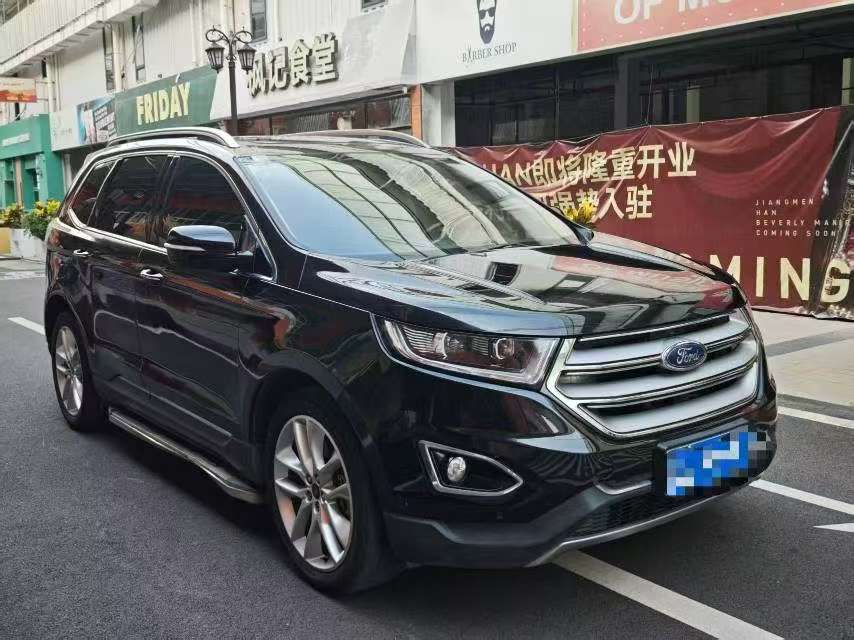 Ford Edge EcoBoost 245 4WD Platinum 2.0T 2